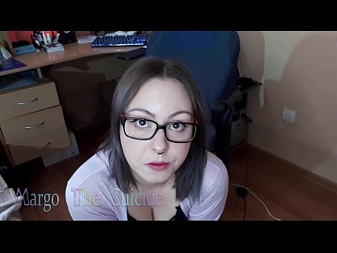❤️ Sexy Girl mit Brille saugt Dildo tief vor der Kamera ❤❌ Anal porn bei porn de.sexonfire.ru ️❤